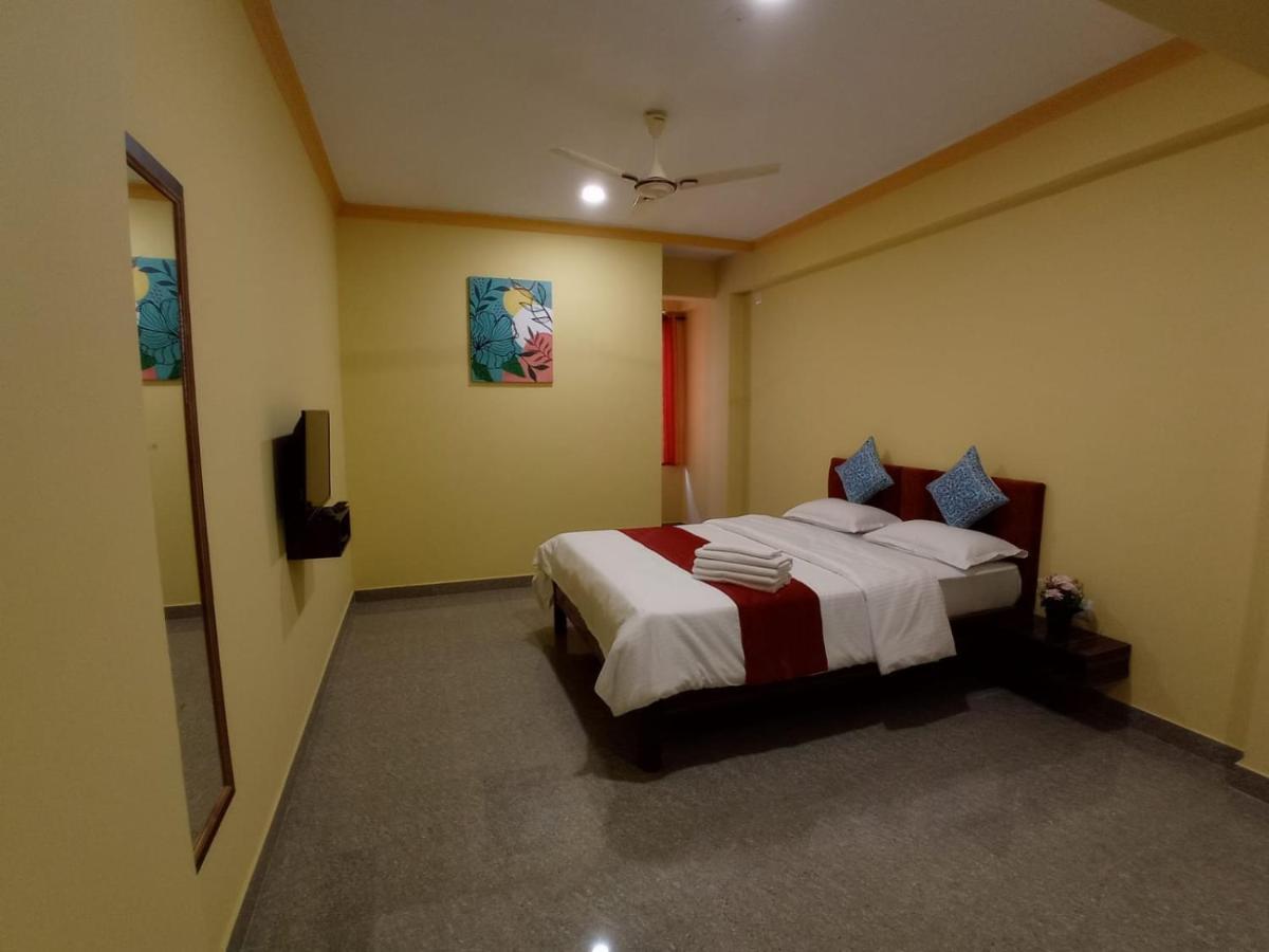 Brit'S Palace Goa Agacaim Bagian luar foto